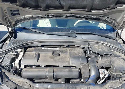 2013 Volvo Xc60 3.2 Premier z USA, uszkodzony, nr VIN YV4940DZ4D2420632